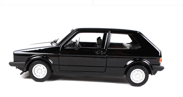 Bburago 1:24 1979 Golf GTI имитация сплава Модель автомобиля ремесла украшение Коллекция игрушек инструменты подарок