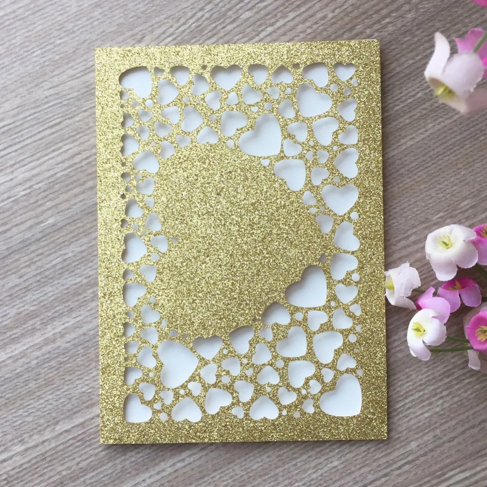 

30pcs/lot Luxury Glitter Gold Wedding Invitations Hollow Out Heart Pattern Invitations Card Birthday Party Decorations