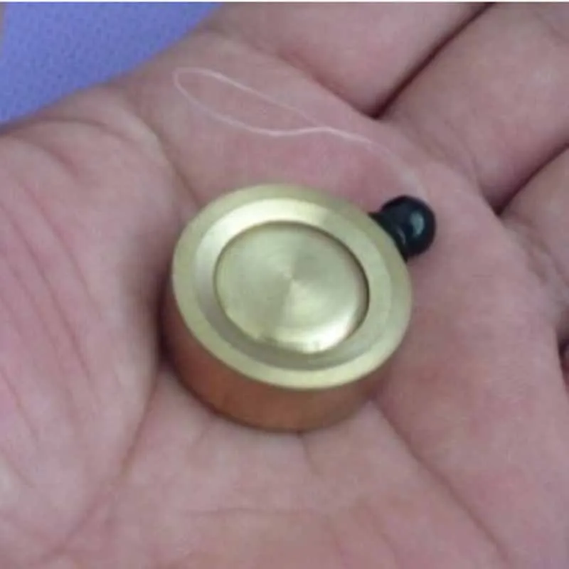 Deluxe Reel Locking Device (латунь) волшебные трюки исчезают магии сцена крупным планом