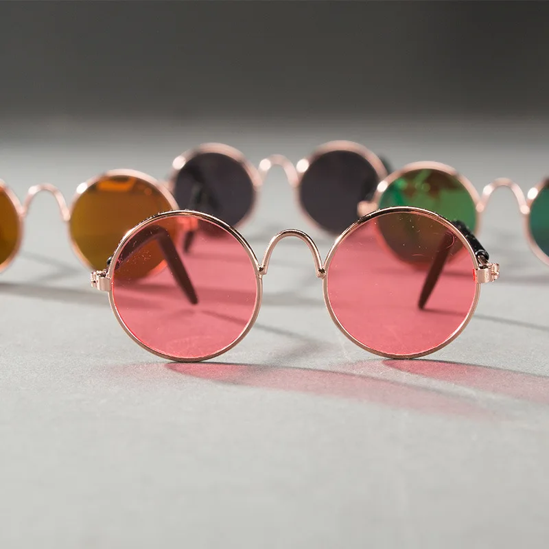 Крутые маленькие кошачьи солнцезащитные очки с металлической оправой