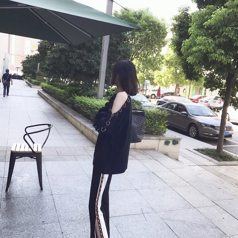 Женский пуловер в стиле Харадзюку на весну и осень черный свитер без бретелек с