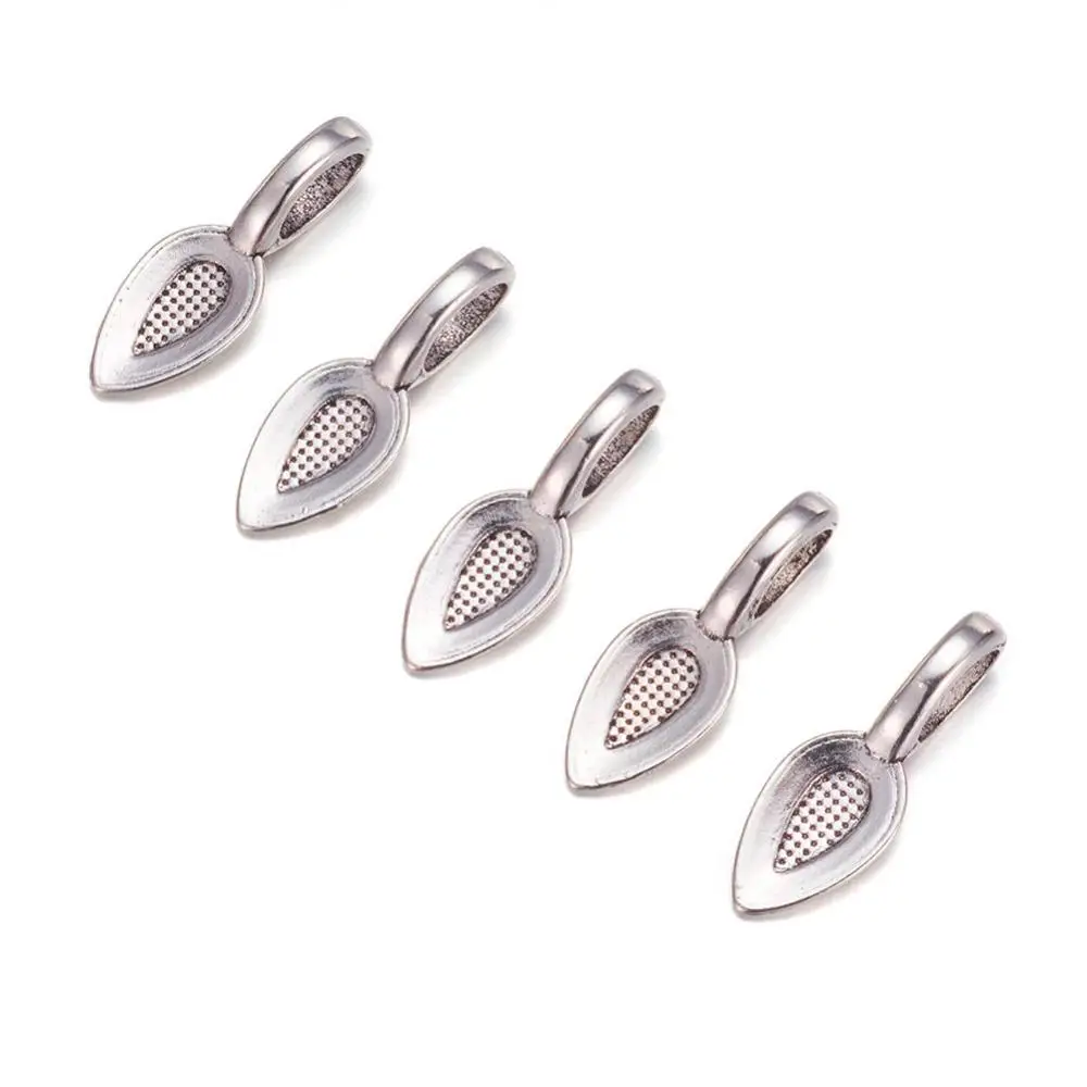 Antique Silver 50 шт./лот 21x8x6 мм античный серебряный декоративный листовой сплав Клей-на плоской подошве бейки отверстие: 4x6 мм для DIY Подвески Ювелирных изделий - Цвет: Antique Silver
