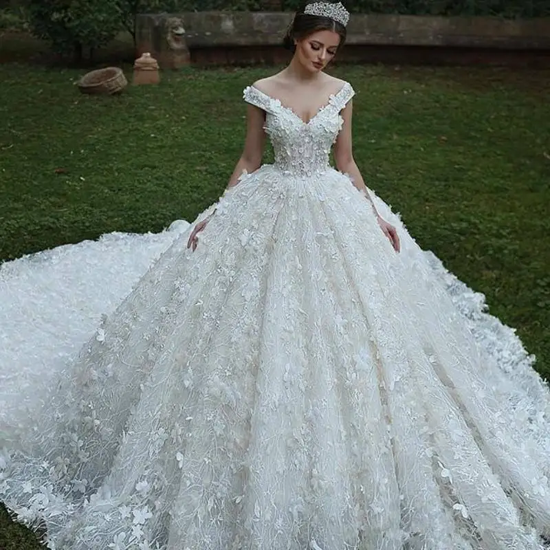 Stunning Flowers Long Wedding Dresses 2020 Elegant White Off The Shoulder V-Neck Wedding Gowns Super Chapel Train Bride Dresses