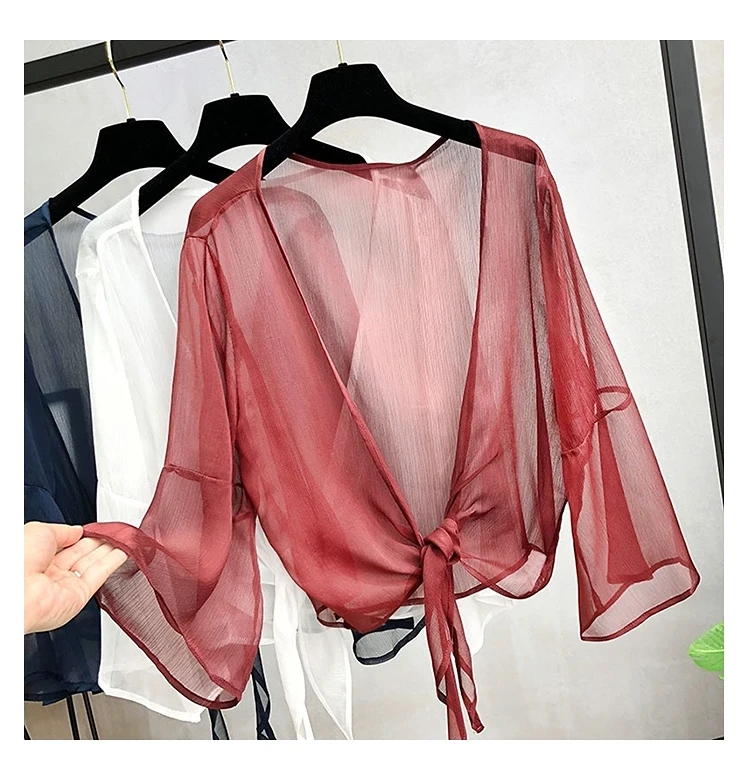 

Carol Diaries 2019 Newest Women Blouses Summer Top Casual Chiffon Shirt Beachwear Cover up Loose Sun-proof 3 Colors