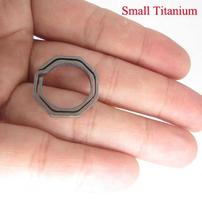 Small silver Титан TC4 гаджет повесить edc шестерни Ti восьмиугольник Клип Комплект Многофункциональный инструмент брелок карманное кольцо для ключей лагерь поход Открытый Пряжка крюк брелок - Цвет: Small silver