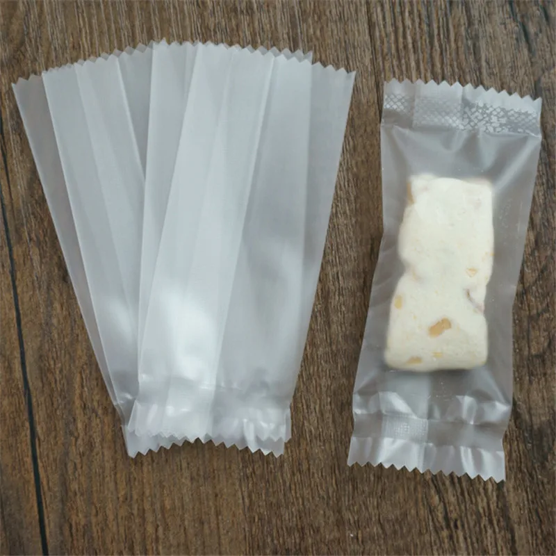

200 Pcs/Lot Black White Candy Packaging Bag DIY Handmade Nougat Milk Candy Taffy Wrapper Food Packing Mini Bag