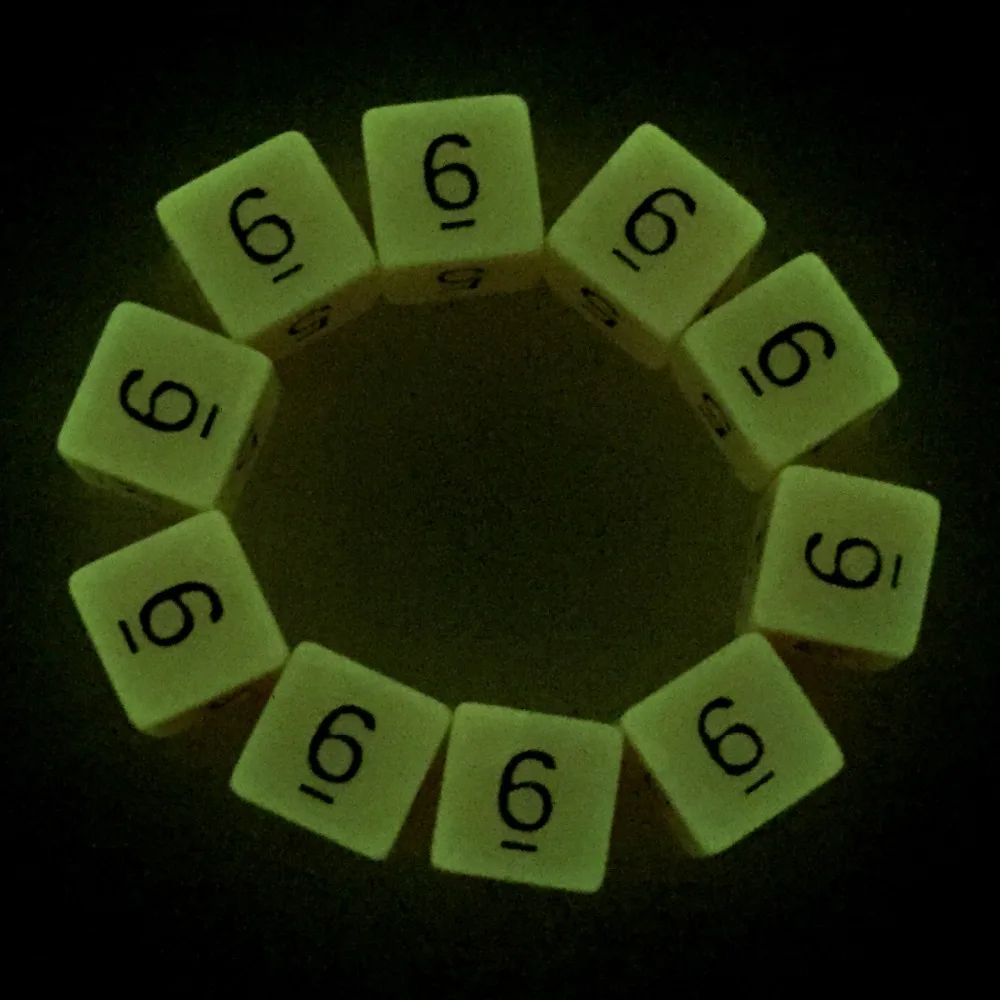 Набор кубиков Rollooo 10 светится в темноте D6 D &amp