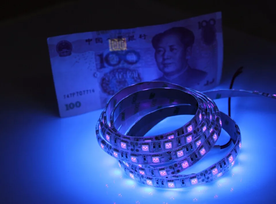 12V ультрафиолетовая 395-405nm Светодиодная лента черного света 5050 3528 SMD 60led/m 120led/m Водонепроницаемая ленточная лампа для DJ флуоресцентной вечеринки