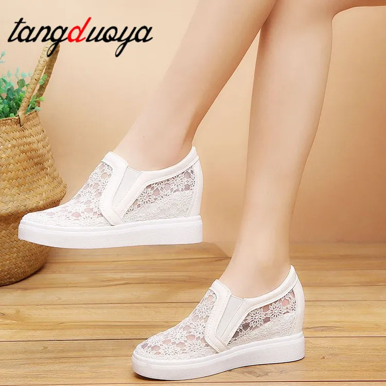 Женская Повседневная обувь туфли лодочки женские слипоны на танкетке с круглым