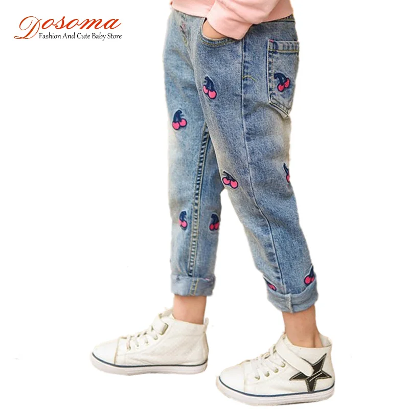 Детские штаны 2018 новые весенние модные джинсы для девочек детские с вышивкой
