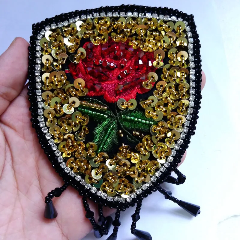 1 шт. нашивки со стразами и бисером для одежды в виде стрекозы роза с цветочным