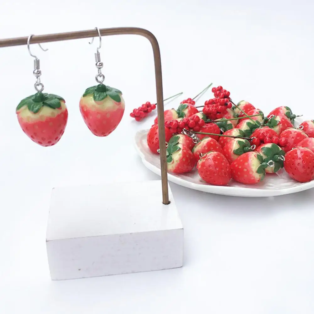 Cartoon Cute Design Resin Strawberry Drop Earrings Long Dangle Fashion Jewelry For Women Girl Gift | Украшения и аксессуары