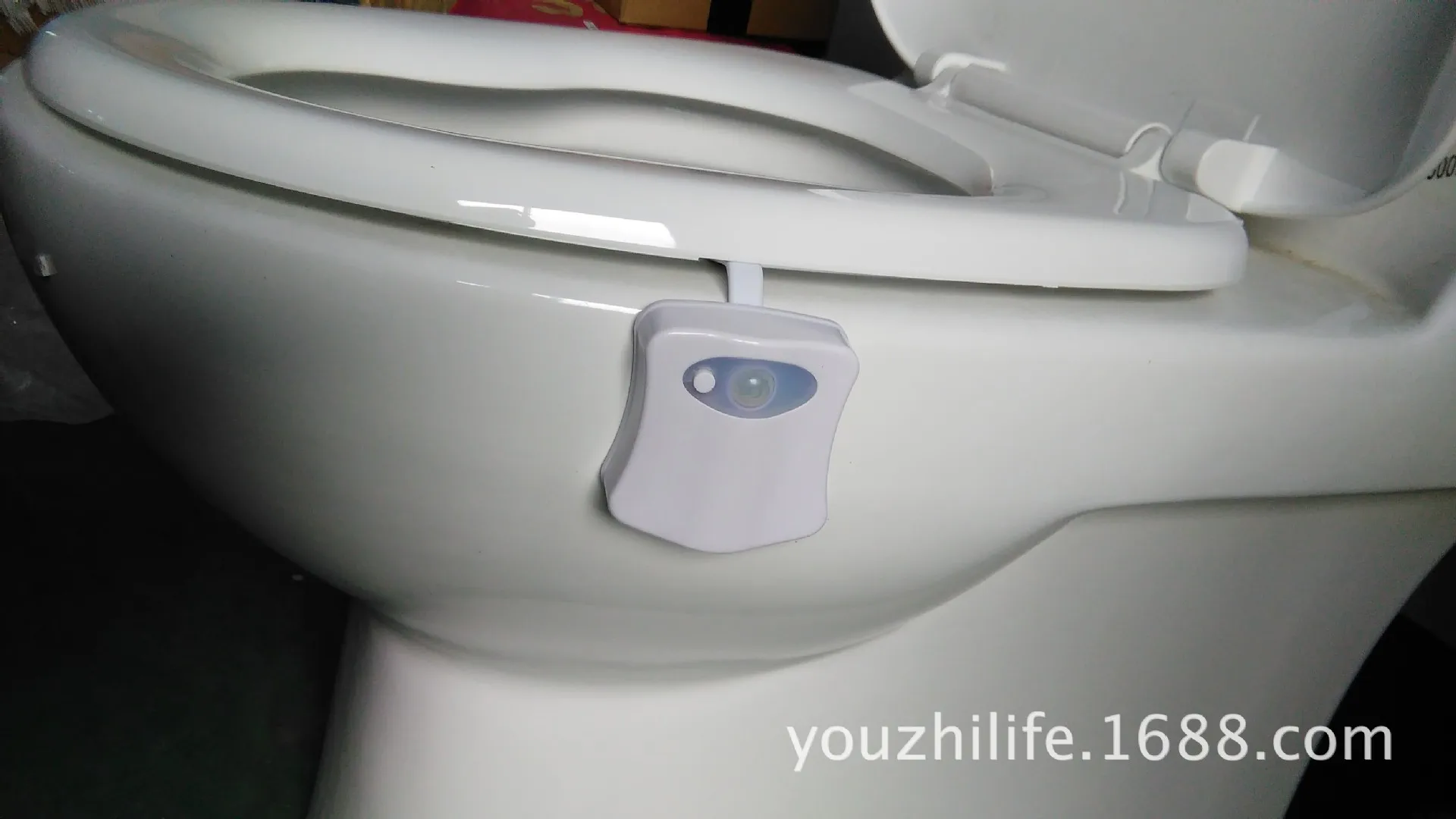 LED Smart Motion Sensor Toilet Seat Night Light Waterproof Backlight Luminary Bathroom WC Light Fixtures 8 Colors Night Lamp