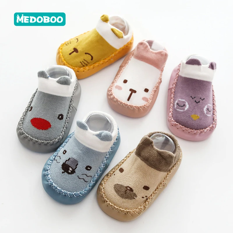 Medoboo/носки для малышей с героями мультфильмов Нескользящие хлопковые носки-тапочки с резиновой подошвой мягкие носки для новорожденных, носки для прогулок 10
