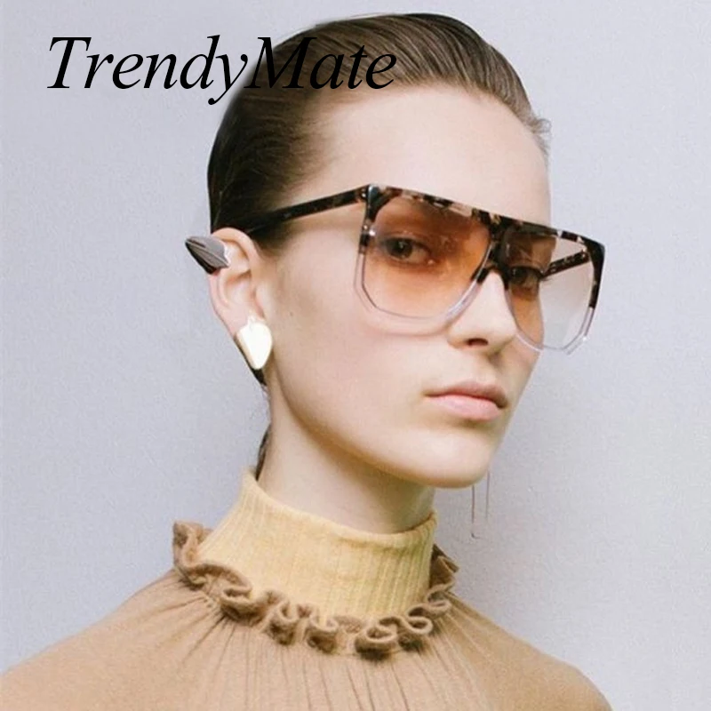 Очки солнцезащитные женские с заклепками в стиле Звезд