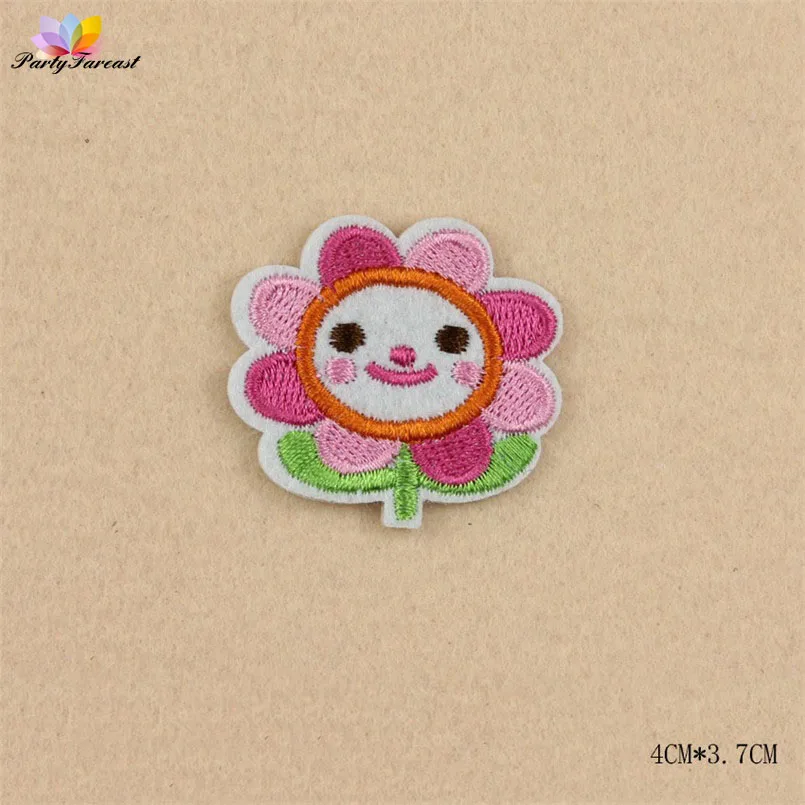 Обычная Вышивка Мультфильм Патчи Кролик Цветок детская Одежда DIY Аксессуары