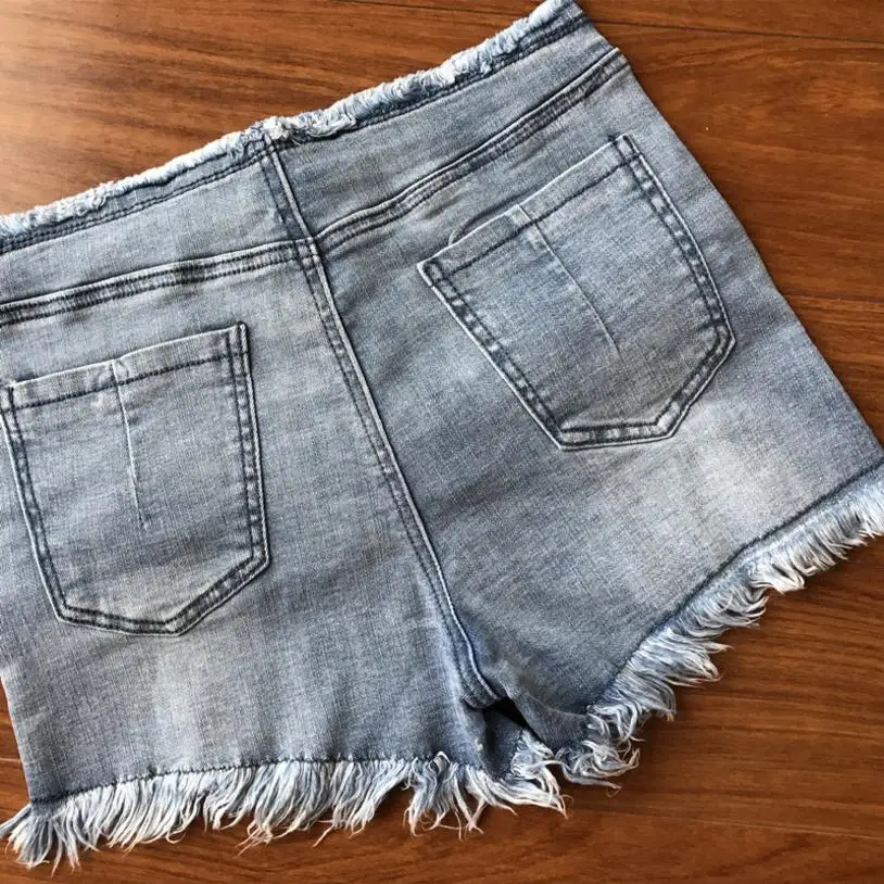 Женские винтажные джинсовые шорты L731 со шнуровкой и карманами на молнии лето