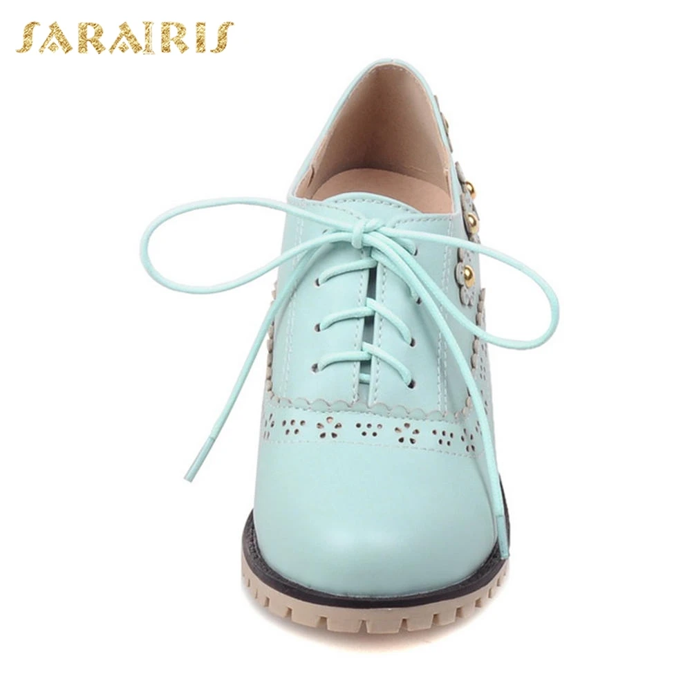 SARAIRIS/; маленькие и большие размеры 32-43; модные туфли-лодочки с перфорацией типа «броги» с милыми цветами; женская обувь для отдыха в британском стиле; женская обувь