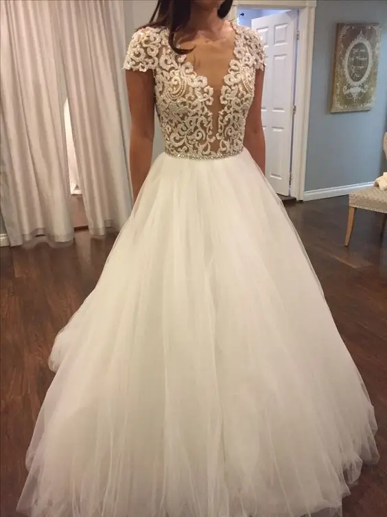

vestido de casamento New Beautiful Lace Tulle Wedding Dresses Sweep Train Open Back Sleeveless Bridal Gown