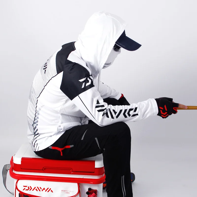 2018 Famous brand Men Daiwa Sports Fishing Outdoor Mesh breathable Hood Mens Clothes Dawa New White Jersey |