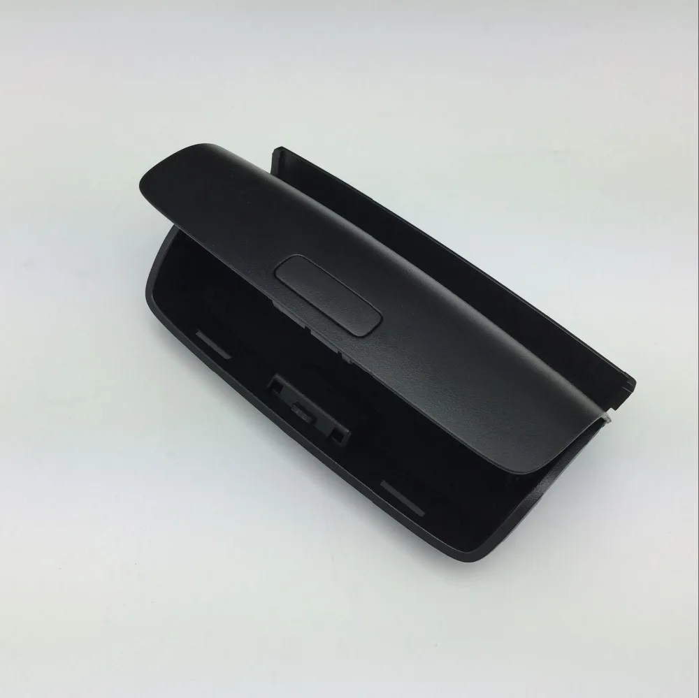 Футляр для солнцезащитных очков 1K0 1KD 868 837 D/E/G VW Tiguan Golf MK5 MK6 Passat B7 CC Skoda Superb Yeti черный