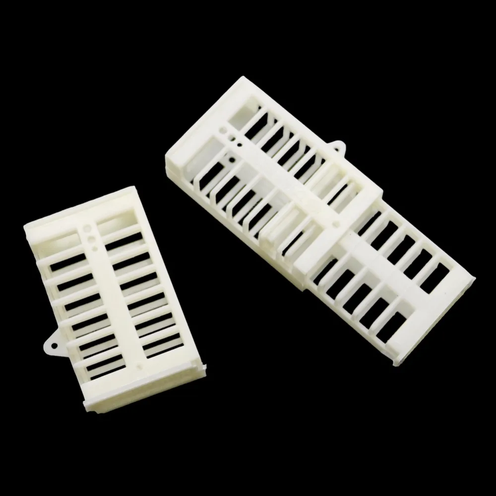 30 pcs Plastic Bee Queen Cage White Safety Mutil-functional Stretch Hutchs Tools Beekeeping Supplies Tools
