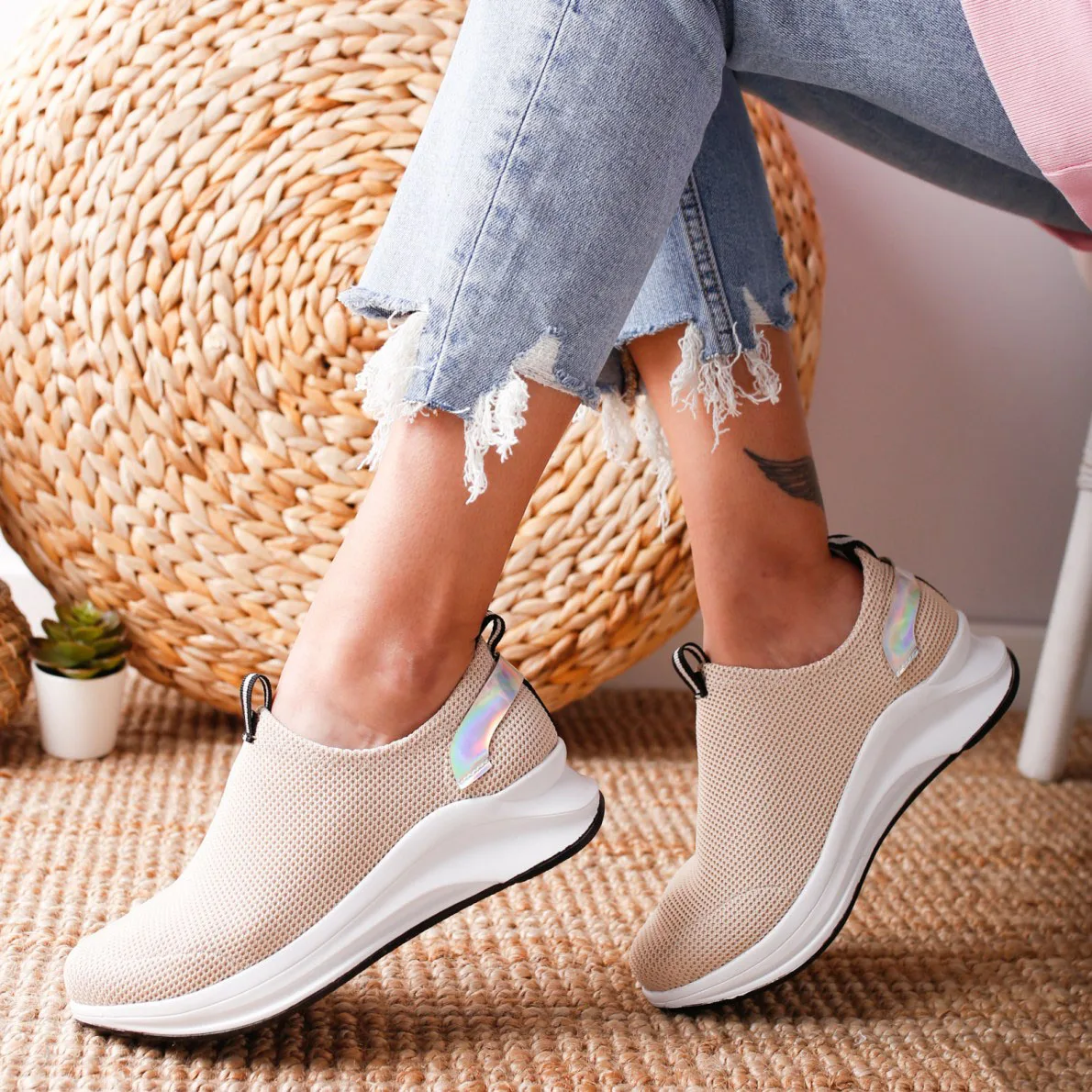 Женские кроссовки женская трикотажная Вулканизированная обувь повседневная без