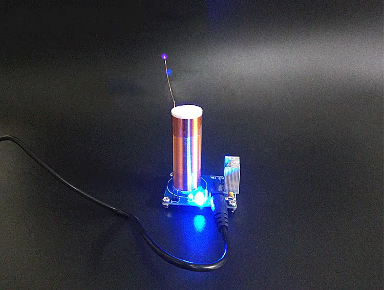 Готовая катушка Tesla Space Lights Magic Props Spray Arc готовая научная развивающая игрушка
