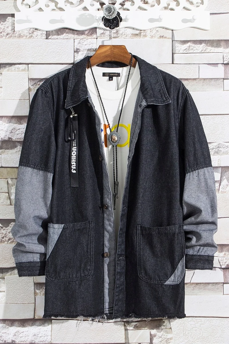 

Coats & Jackets