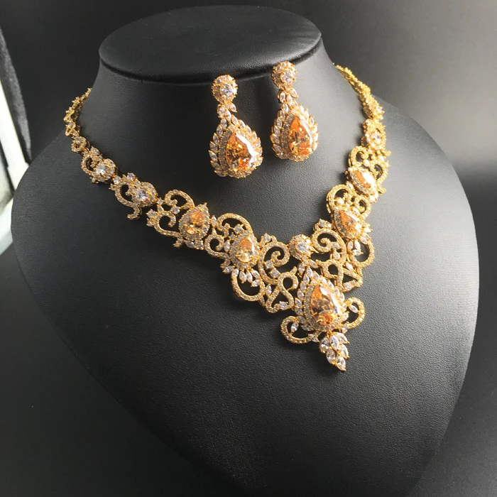 2019 new fashion retro palace noble V champagnel zircon necklace earring set wedding bride banquet dress jewelry free shipping | Украшения