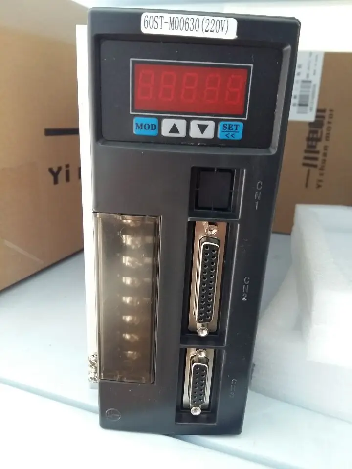 

60ST-M00630 AC servo motor + drive 0.637N.M 200W