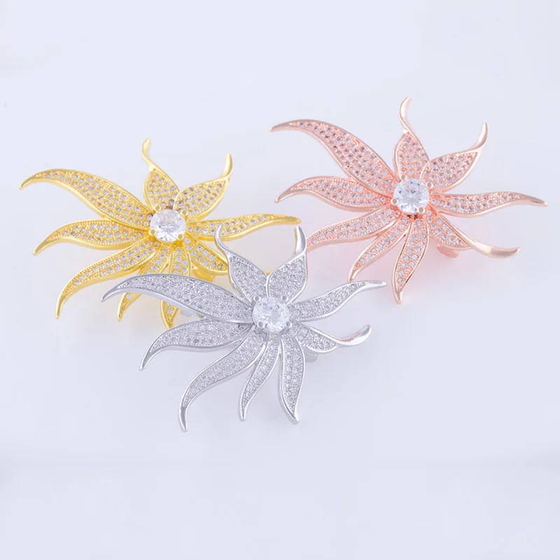 Элегантный золотой цвет Роскошные ювелирные изделия фианит Броши Кристалл