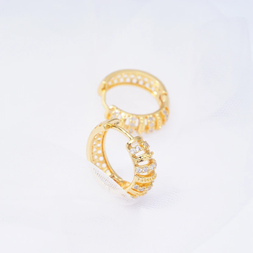 Hollow Fashion Round Circle Hoop Earrings for Women Gold Filled Rhinestone Zircon Jewelry brincos pendientes Dropshipping