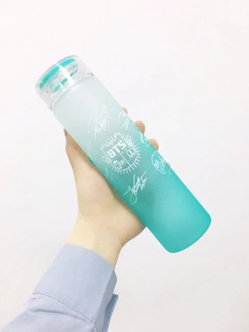 Стеклянная бутылка для воды с градиентом 350 мл летний лимонный чайник веревкой |