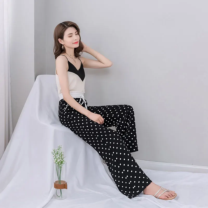 Шифоновые широкие брюки в горошек женские летние черные с высокой талией уличные