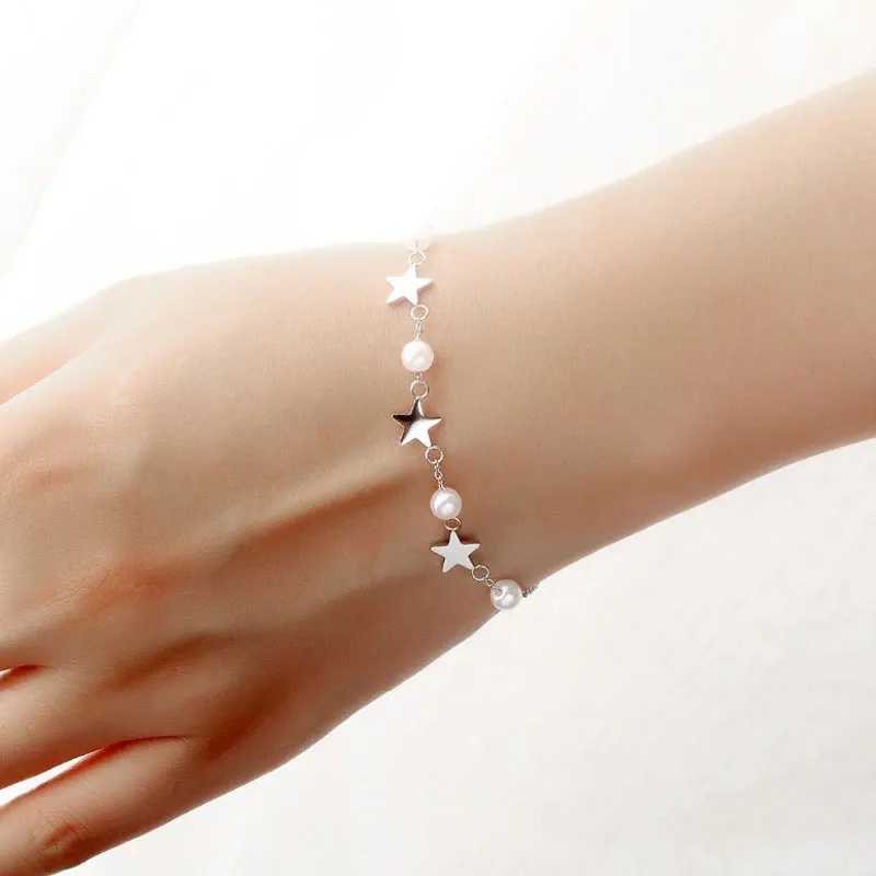 Милый женский браслет с геометрическими звездами и жемчугом титановый для