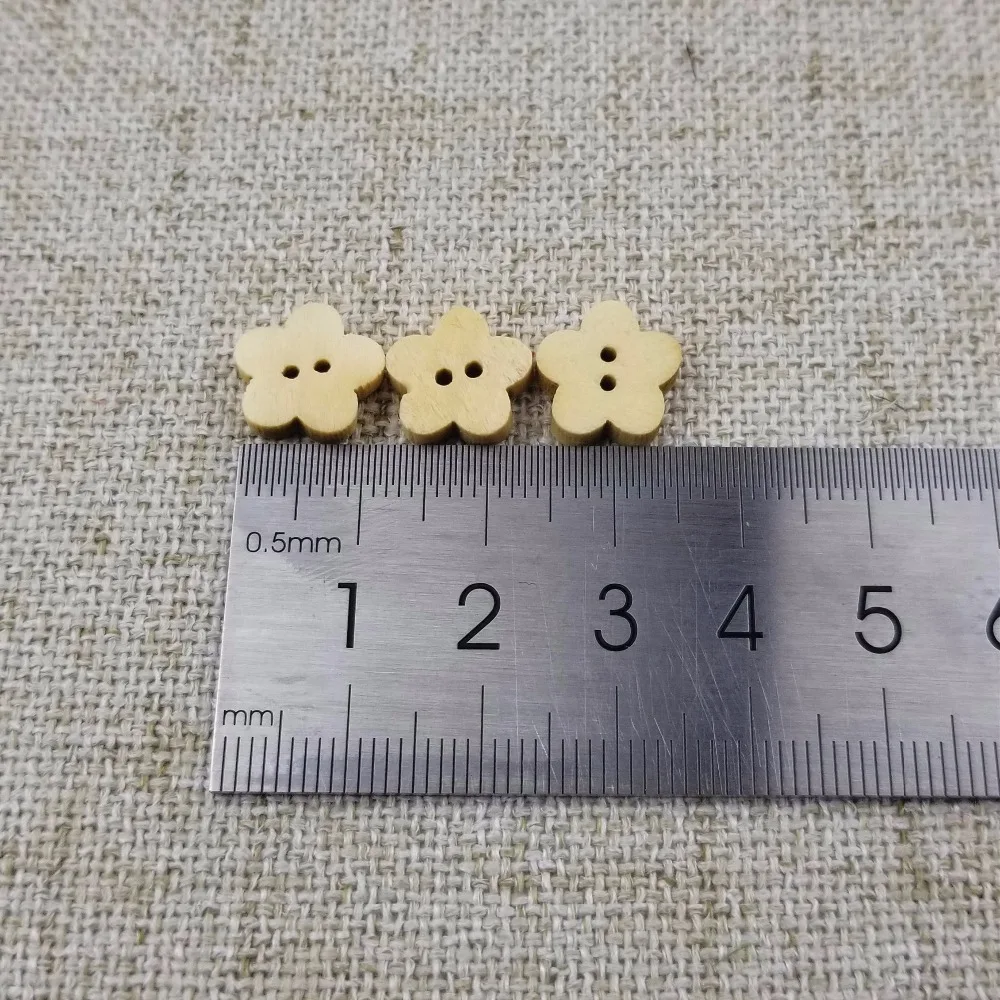 Деревянные пуговицы для шитья скрапбукинг Цветок смешанные 2 отверстия