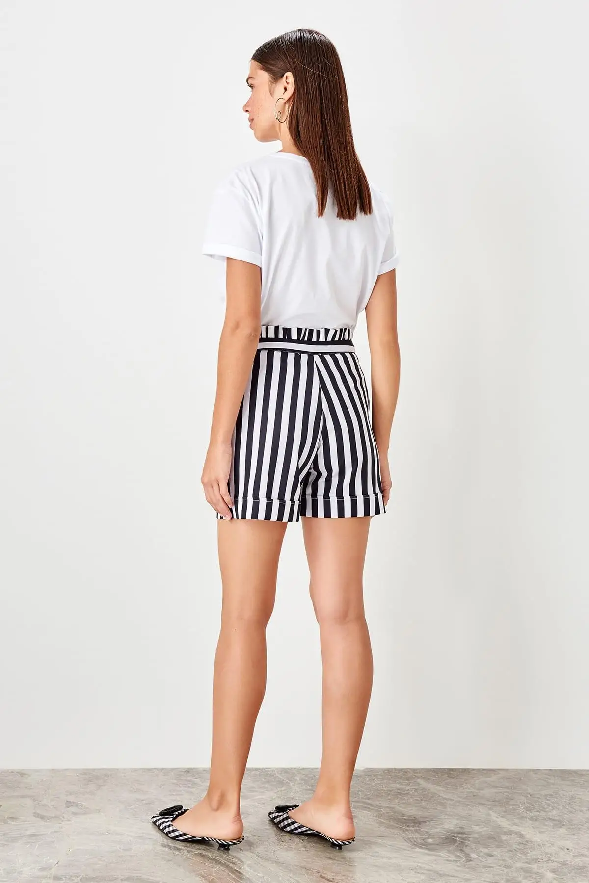 Trendyol белые шорты в полоску TWOSS19AP0291|Женские шорты| |