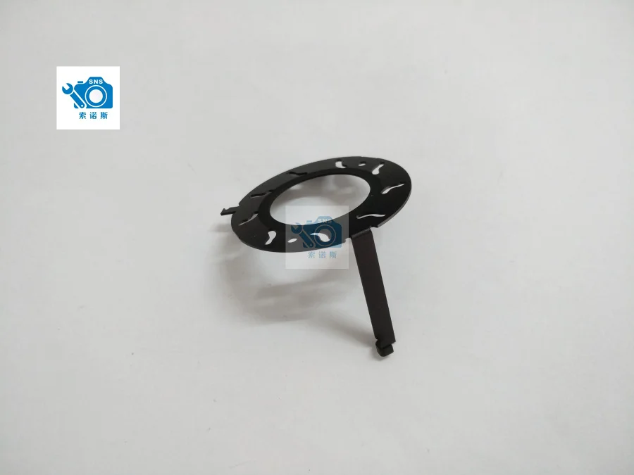 

New and original for niko 28-300mm F/3.5-5.6G ED VR APERTURE ACTUATING PLATE 28-300 1K999-359