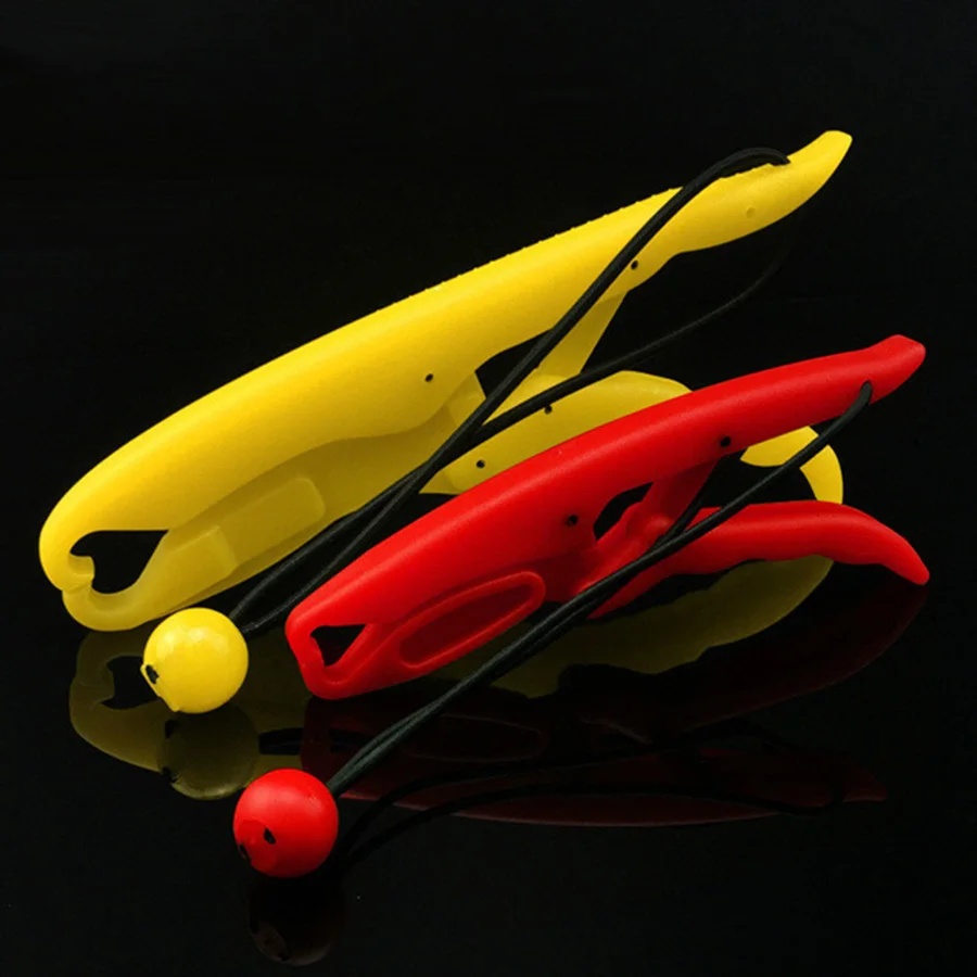 

Portable plastic Fish Lip Grip Float on the water Fishing Tool
