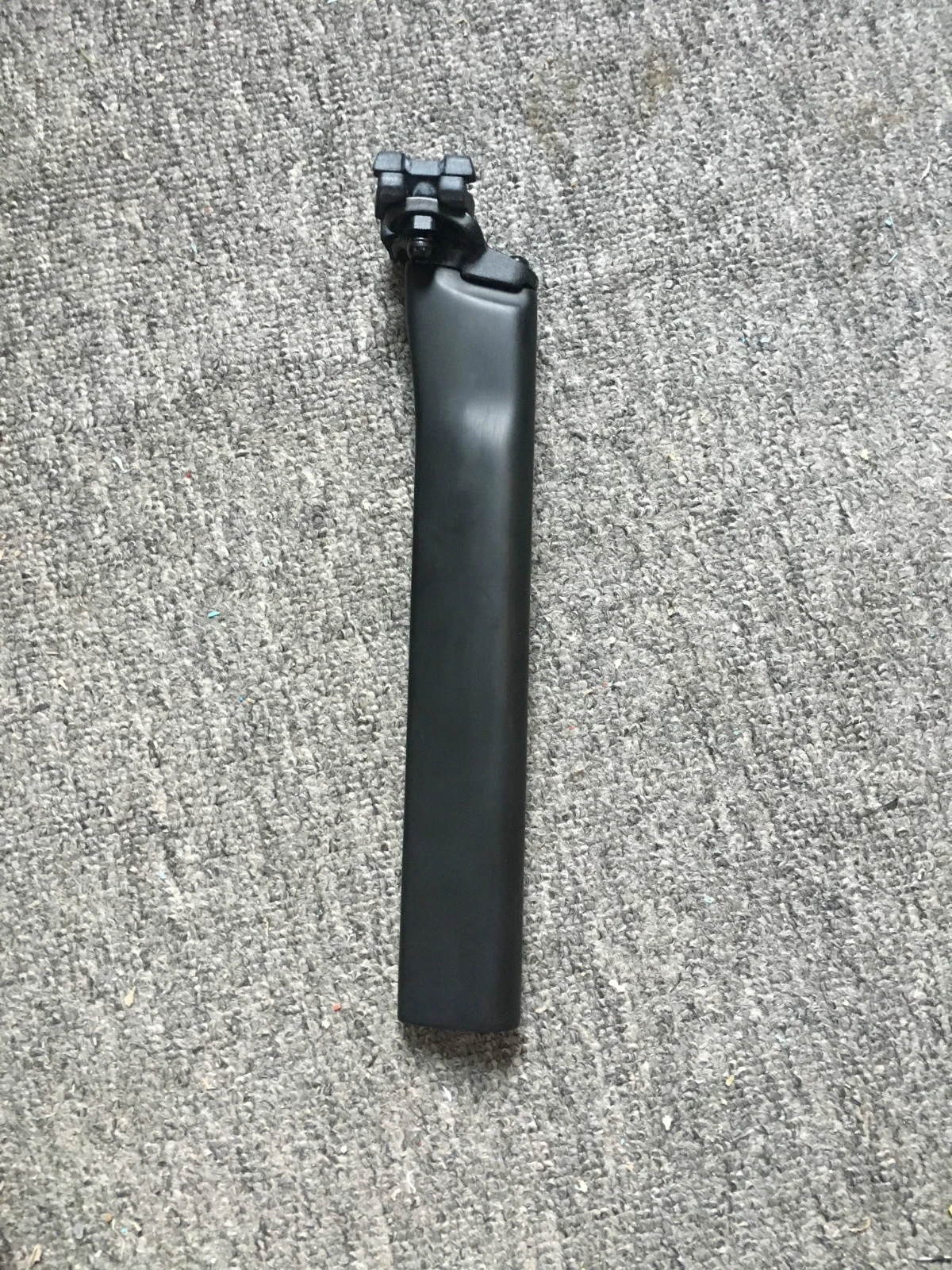 fasterway chinese XR4 carbon bicycle seatpost for carbon road bike china frame XR4 seat post 300mm/350mm/380mm length bike parts