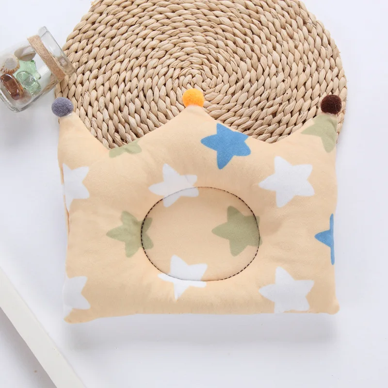star Crown Shape Baby Head Shaping Pillow Newborn Prevent Flat Head Cushion Cotton Baby Pillow For Bed Infant Head Protector Cushion - Цвет: star