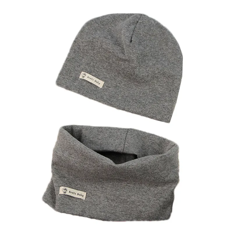 dark gray Новинка года; комплект из однотонного шарфа и шапочки с этикеткой; детская одежда для мальчиков и девочек; аксессуары; шапочка с воротником; Детские шапки; осенняя одежда - Цвет: dark gray