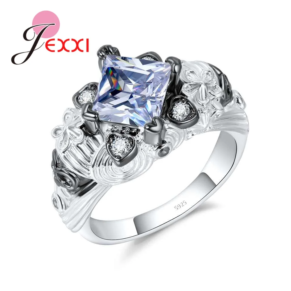 Квадратные Кольца в стиле панк с белыми кристаллами и 4 сердечками кольца на