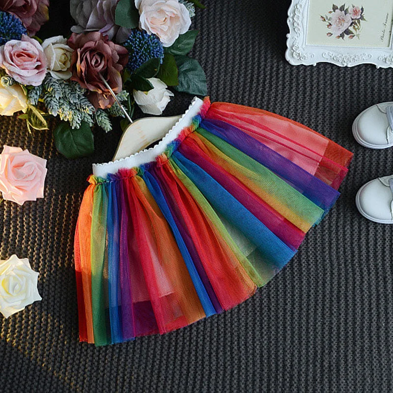 Детская одежда детская для девочек хлопковая Футболка с принтом + юбка радугой