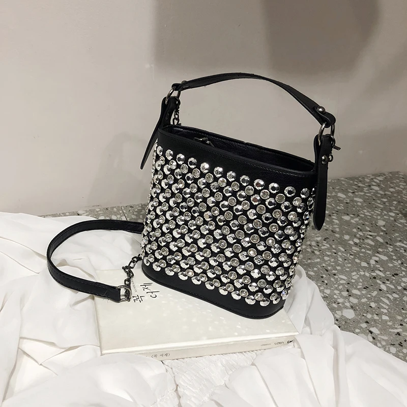 Женская сумка через плечо 2019 летняя женская кожаная черная сумка-мессенджер