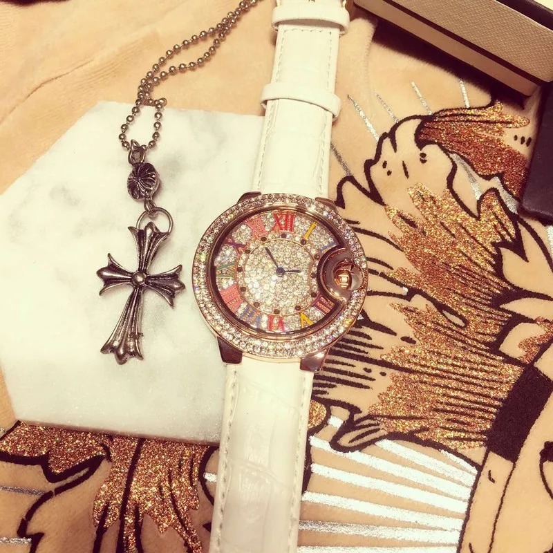 Женские наручные часы кварцевые женские модные Брендовые Часы кожа разноцветные