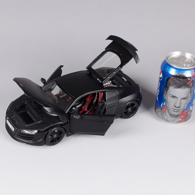 Maisto 1:18 audi r8, крутой черный автомобиль, литье под давлением, премьера, лимузин, автомобильный литье под давлением для коллекционирования модных моделей автомобилей, подарок для мужчин 36190