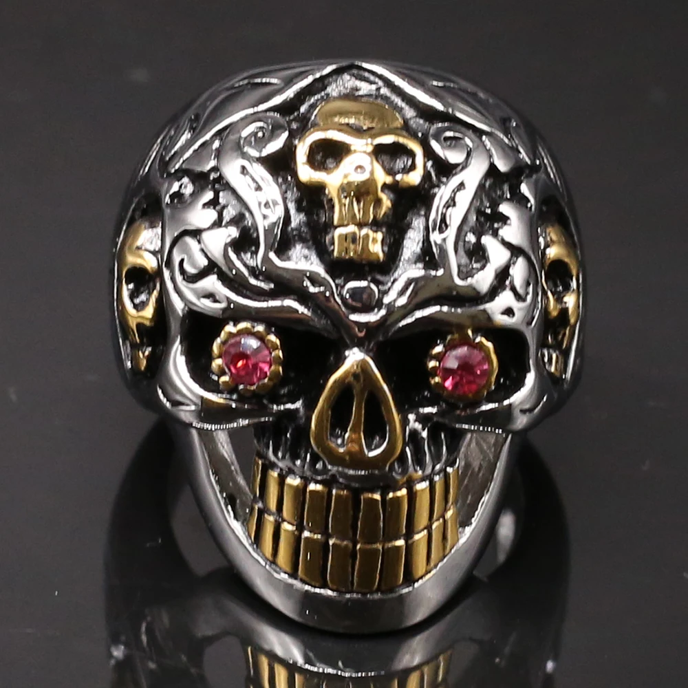 Мужское кольцо с черепами в стиле панк красными фианитами форме головы ювелирное