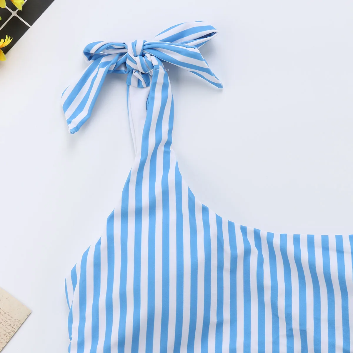 Синий Полосатый Для женщин купальники Одна деталь купальник лук одно плечо
